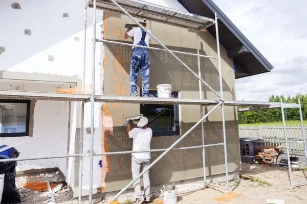 Reforma de fachada exterior en Pamplona